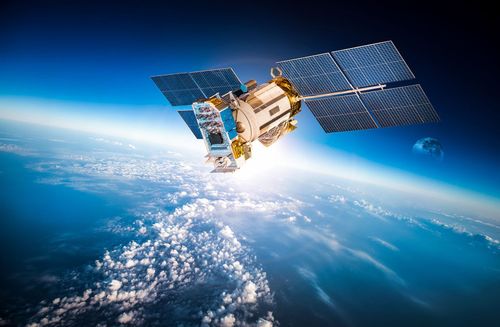 Satellitenbetreiber SES und Intelsat führen Gespräche über eine Zusammenarbeit