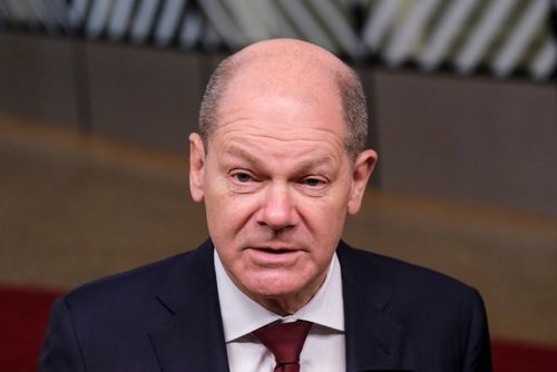 Olaf Scholz verspricht, weiterhin schwere Waffen in die Ukraine zu schicken