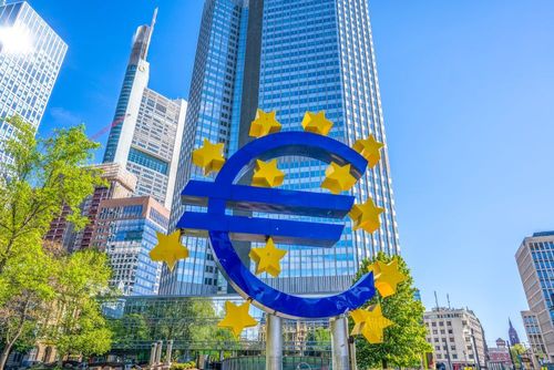 Straffung der EZB-Politik birgt Risiko 