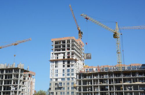 Bauindustrie 2024: Düstere Aussichten und Herausforderungen