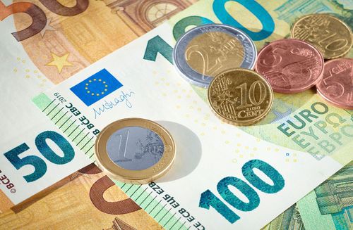 Deutsche Unternehmen zahlen Rechnungen verspätet