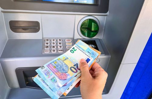 Warnstreik im Geldtransport: Bargeld wird knapp