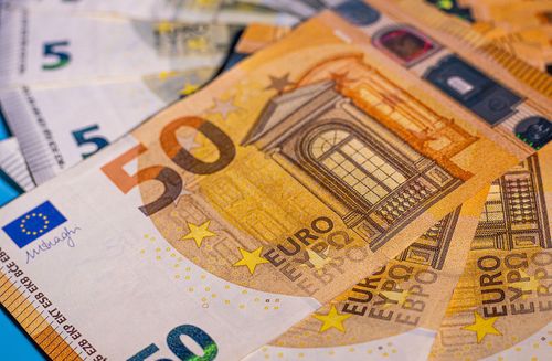 Tarifverdienste steigen stärker als Inflation