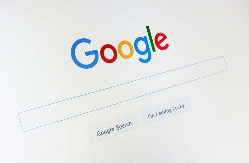 Singapur verpflichtet Apple und Google