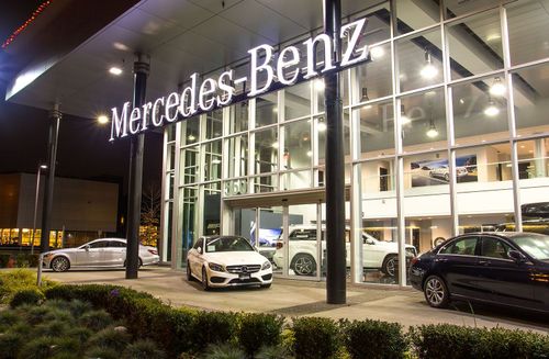 Mercedes beschleunigt Vertriebsstrategie-Wechsel